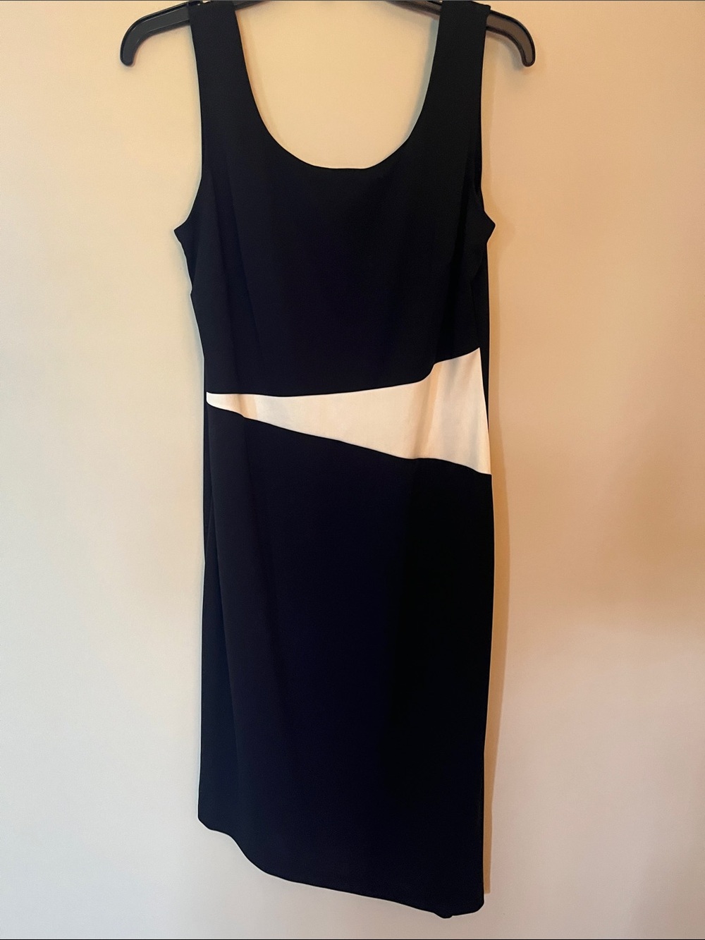 Sleeveless Black Dress with White Waist Panel
